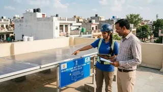 फ्री सोलर पैनल से सरकार बचाएगी 138 करोड़ रुपये। फोटो: एआई जनरेटेड