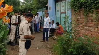 घटना के बाद पहुंची पुलिस। फोटो जागरण