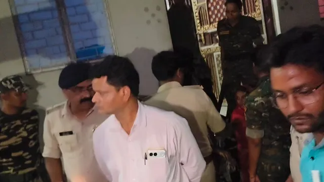 समस्तीपुर के तेलनी में गांजा तस्करी का भंडाफोड़,  तीन महिला हिरासत में, 318 किलो गांजा बरामद