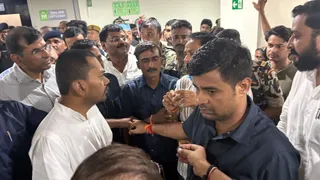 एसकेएमसीएच परिसर में कैंसर अस्पताल में 12 बेड के आईसीयू और एचडीयू का मंत्री ने किया उद्घाटन।
