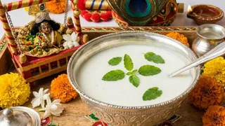 कैसे बनाएं जन्माष्टमी के लिए पंचामृत? (AI Generated Image)
