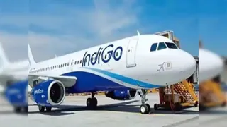 Purnea Airport Flight Diverted: पूर्णिया से दिल्ली जा रही इंडिगो की फ्लाइट जयपुर डायवर्ट