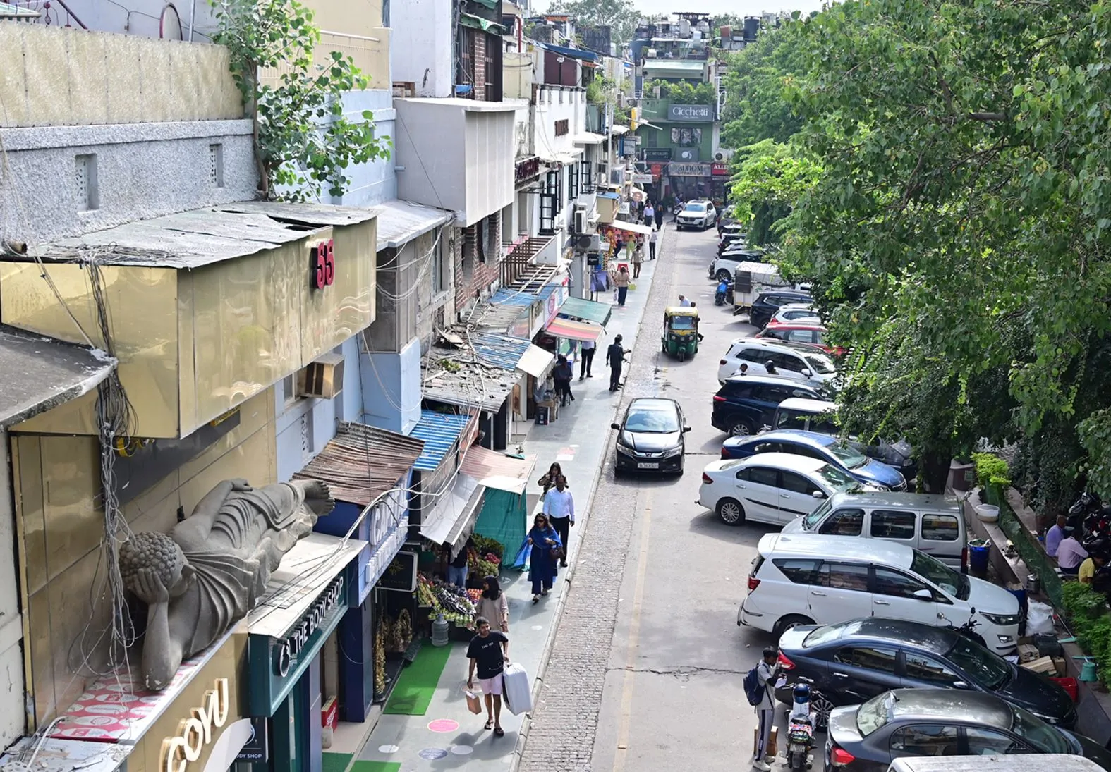 khan market 4