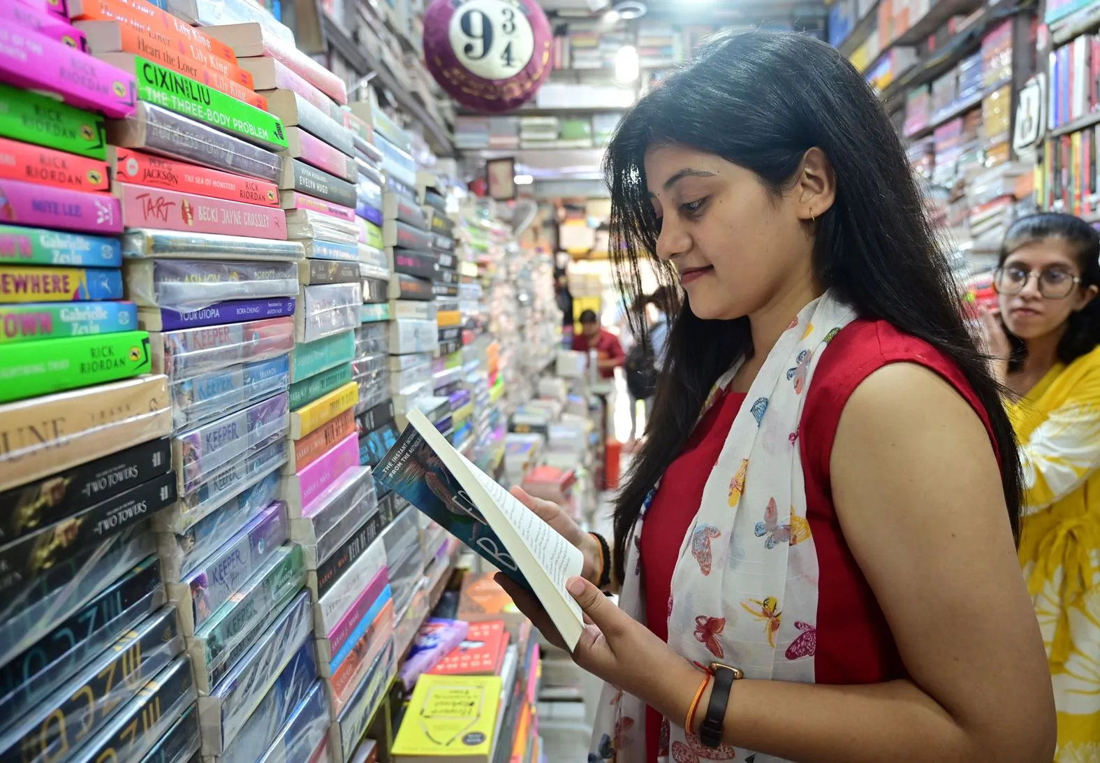 khan market 9