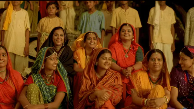 जन्माष्टमी पर स्कूलों में जरूर सुनाई देता है कान्हा का ये गीत, 25 सालों से राधा-कृष्ण बनकर परफॉर्मेंस दे रहे बच्चे
