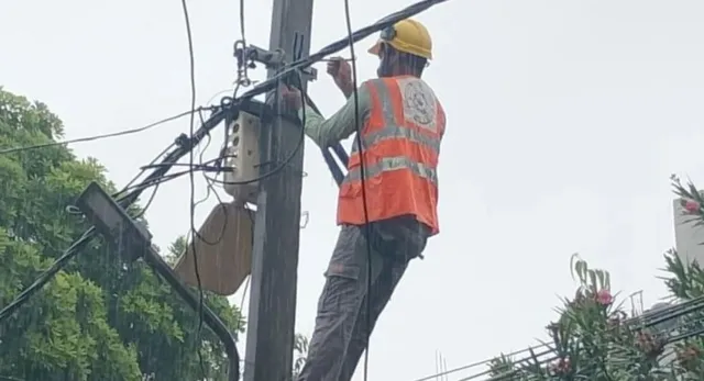 सावधान! गोरखपुर के इन इलाकों में आज गुल रहेगी बिजली, देखें अपने एरिया की टाइमिंग
