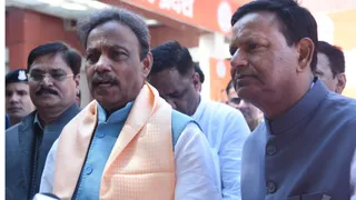 भाजपा प्रदेश मुख्यालय पहुंचे पार्टी के राष्ट्रीय महामंत्री- उत्तर प्रदेश के प्रभारी विनोद तावड़े और प्रदेश अध्यक्ष पंकज चौधरी