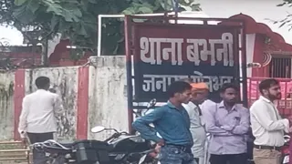 सोनभद्र: नाबालिग दुष्कर्म मामले में पुलिस पर सुलह का दबाव बनाने का आरोप।