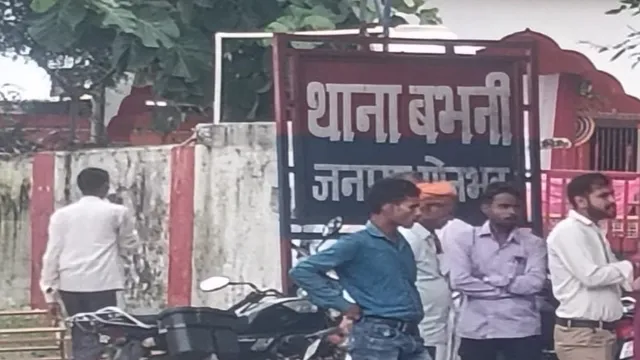 सोनभद्र में नाबालिग को बरामद करने के बाद सुलह समझौते का दौर, आरोप‍ित को बचाने का लगा आरोप
