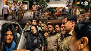 सहारनपुर कलेक्ट्रेट परिसर में मस्जिद पर चला बुलडोजर, सांसद इकरा हसन हाउस अरेस्ट।