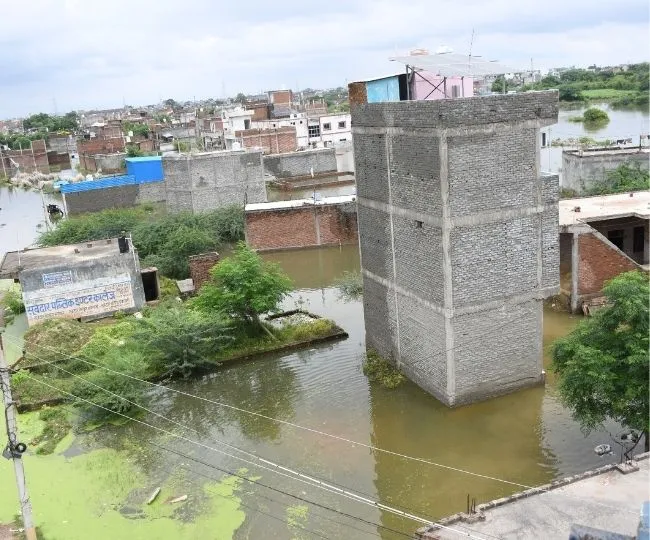 Pandu River Water Level (9)