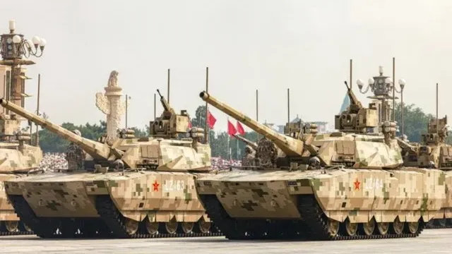 चीन का 'टाइप 100' टैंक: 105mm मारक क्षमता और नई तकनीक