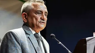 भारत-चीन संबंध को पूर्व जनरल अनिल चौहान ने बताया एशिया के भविष्य की कुंजी