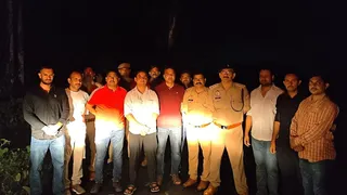 मुठभेड़ करने वाली पुलिस टीम।