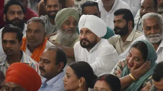 जालंधर में कांग्रेस की एकजुटता, चन्नी और रंधावा ने भाजपा-आप पर बोला हमला।