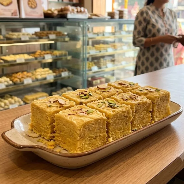 Mainpuri Soan Papdi