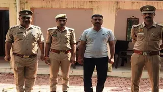 मेरठ पुलिस की गिरफ्त में आरोपित।