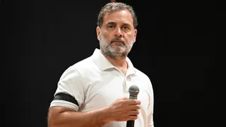 विजय को PM चेहरा बनाने की खबरों को कांग्रेस ने किया खारिज।