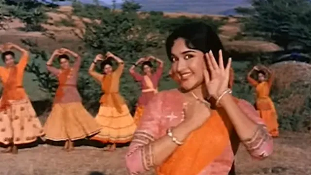 अवधी लोक संस्कृति से जुड़ा Lata Mangeshkar का ये गाना, खेतों में खूब झूमीं वैजयंती माला; यूपी वालों का है पसंदीदा