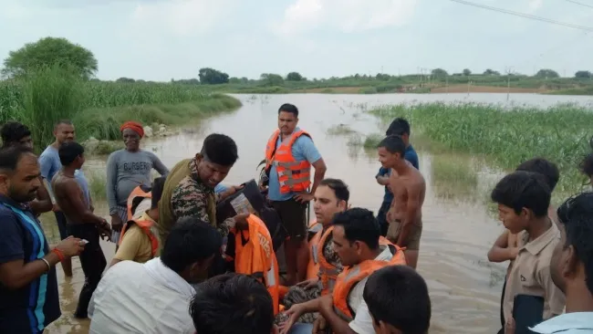 morena flood 858