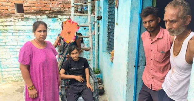 Kanpur House Collapses: काजल पहुंची हिरनी, पिता व बहनों का हाल पूछती रही