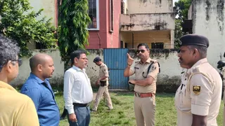 Naugachia Kasturba Vidyalaya: नवगछिया के कस्तूरबा आवासीय विद्यालय में तीन छात्राओं ने पीया फिनाइल, गंभीर हालत में JLNMCH रेफर