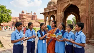 नई पीढ़ी से जोड़ने के लिए दिल्ली सरकार के स्कूलों में अब हेरिटेज क्लब बनाए जाएंगे। (एआई जेनरेटेड इमेज)