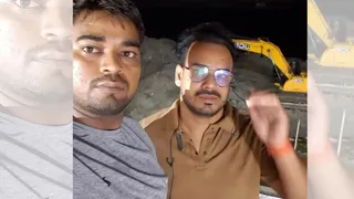 गौरव और रवि का फाइल फोटो।