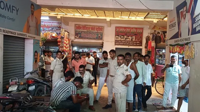 सिवान में दिनदहाड़े ज्वेलर्स को दुकान में घुसकर मारी गोली, भाग रहे चार में से दो अपराधी दबोचे गए