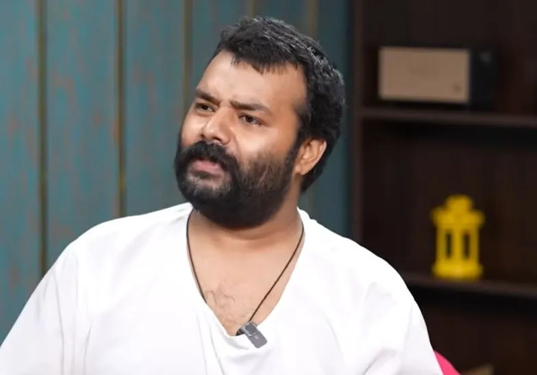 Shobhinaw Satyaa