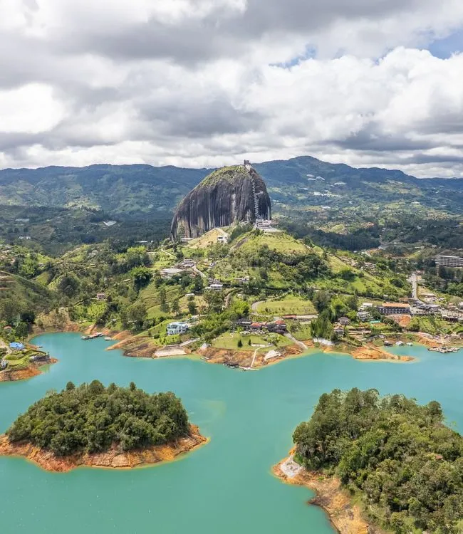 The Rock of Guatapé (1)