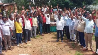 जिला खनन पदाधिकारी के रवैये के खिलाफ आंदोलन की घोषणा। जागरण