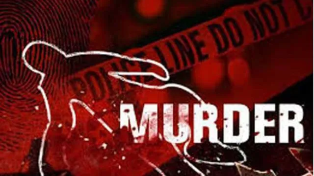 बागपत के बड़ौत में मामूली विवाद बना खूनी, दंपती ने हथौड़े-चाकू से की युवक की हत्या. बागपत के बड़ौत में मामूली विवाद बना खूनी, दंपती ने हथौड़े-चाकू से की युवक की हत्या.