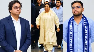 आकाश आनंद, बहुजन समाज पार्टी की राष्ट्रीय अध्यक्ष मायावती---मुख्य सेक्टर प्रभारी ईशान आनंद