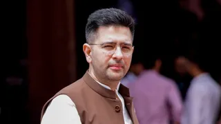 AAP पर चड्ढा का तंज, बोले- एक्स-गर्लफ्रेंड की तरह मुझे भूल नहीं पा रही पार्टी।