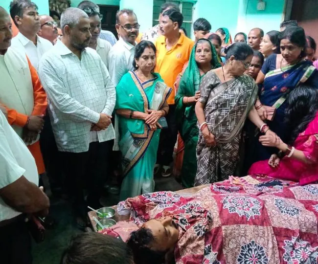 bhagalpur bjp leader uma bhushan tanti shot dead during ganesh puja collection (1)