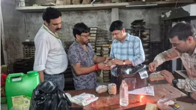 FSSAI का बड़ा एक्शन: पतंजलि बिस्कुट, किंडर जॉय, रेड बुल, अमूल शुगर-फ्री आइसक्रीम समेत 115 उत्पादों पर रोक, रांची में जांच तेज