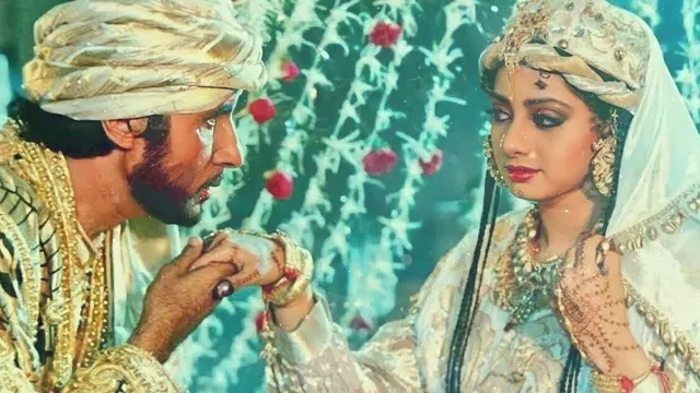 श्रीदेवी को मनाने के लिए Amitabh Bachchan ने ट्रक भरकर भेजे थे फूल, एक्ट्रेस ने रिजेक्ट कर दी थी बिग बी की फिल्म