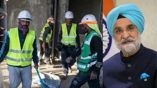 दिल्ली में निर्माण श्रमिकों को मिलेगा कैशलेश इलाज। फोटो: आर्काइव