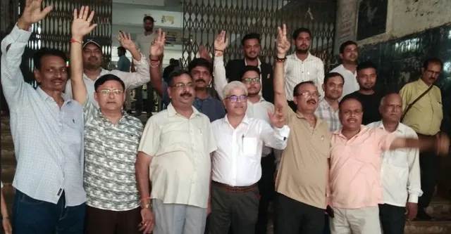 कानपुर में अधिवक्ताओं का डेढ़ घंटे हंगामा, लोक अदालत शुरू होते ही किया बहिष्कार, नोकझोंक