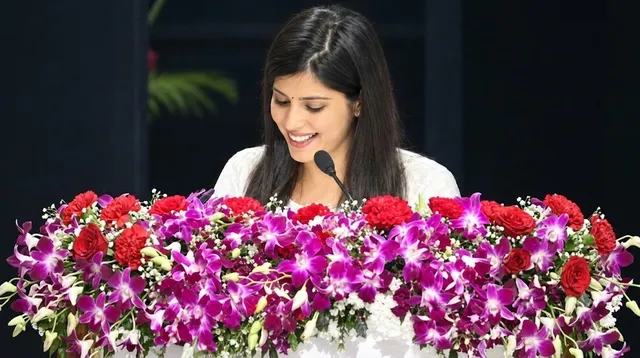 गरीबी को मात देकर PM मोदी के मंच तक का सफर, हापुड़ की दिलकश जहां की कहानी बनी लाखों महिलाओं के लिए प्रेरणा
