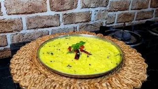 बुन्देलखंड और बिहार की स्पेशल महेरी रेसिपी (Image Source: AI Generated)