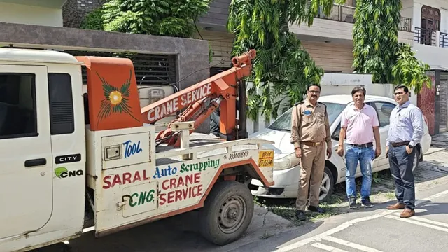 गाजियाबाद समेत 4 जिलों में 2000 से अधिक गाड़ियां स्क्रैप के लिए जब्त, परिवहन विभाग की बड़ी कार्रवाई
