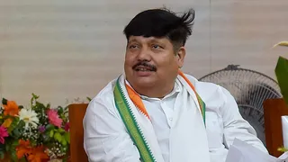 जूट के बोरों की कीमत पर बंगाल के श्रम मंत्री ने केंद्र से हस्तक्षेप की मांग की। (आईएएनएस)