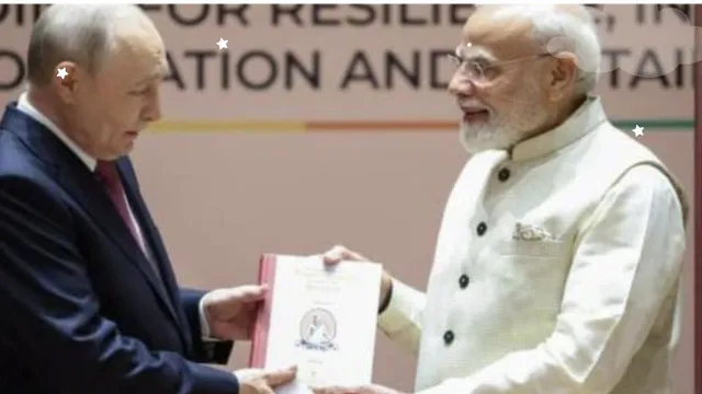 पीएम नरेंद्र मोदी ने व्लादिमीर पुतिन को भेंट की तिरुक्कुरल, भागलपुर से जुड़ा कनेक्‍शन; जैन मंदिर में किया श्रमदान
