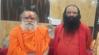 अखाड़ा परिषद अध्यक्ष रविंद्रपुरी बोले : संत समाज की सहमति से होगा अगला निर्णय।
