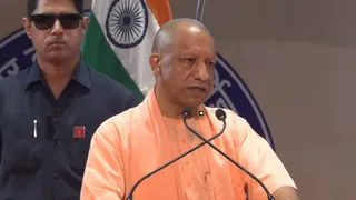 डॉ. राम मनोहर लोहिया आयुर्विज्ञान संस्थान के छठे स्थापना दिवस समारोह में मुख्यमंत्री योगी आदित्यनाथ