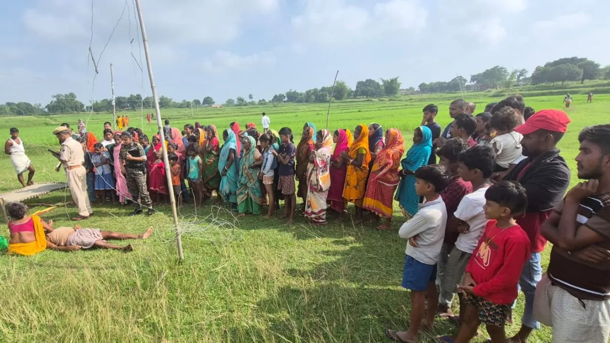 Jamui Farmer Electrocuted by Open Wire Sparks Outrage (1)