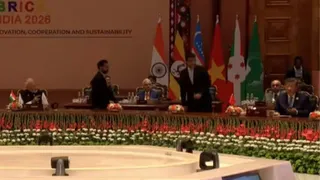 जब चिनफिंग के अनुवादक से पीएम मोदी ने पूछा क्या सब सही है?