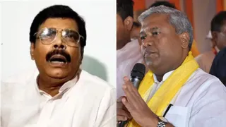 आनंद मोहन और मंत्री संतोष सुमन। फाइल